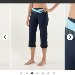 Lululemon-Dharana Crop-Sz 6-EUC-Inkwell/BlueMoon/Z